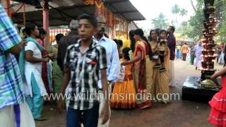 People throng Kottankulangara Sree Devi Temple for Chamayavilakku Festival [upl. by Aniara97]