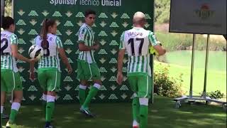 Así es la primera equipación del Betis para la temporada 1819 [upl. by Horter]