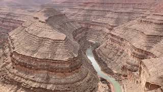 Incised Meanders  Goosenecks State Park [upl. by Marelda]