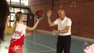 Basket Coach I fondamentali del basket [upl. by Zeuqram]