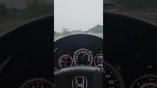 Top speed Peroduo Ativa vs Honda City 15 v [upl. by Reddin]