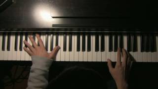 Dont Stop Me Now Queen  Piano Tutorial [upl. by Enogitna]