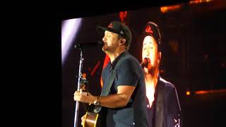 Luke Bryan  Neon Moon  Crash My Playa  Mexico  01242019 [upl. by Arok612]