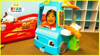 Ryan Pretend Play with Food Cooking Truck and Kitchen Playset [upl. by Noiram]