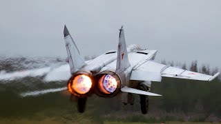 Why the MiG25 Foxbat Scared the West [upl. by Angelia]