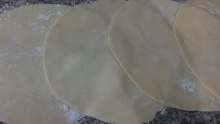 Como hacer MASA de EMPANADAS con AGUA caliente SIN manteca RECETA FACIL y por pocos [upl. by Schenck]