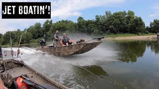 G3 vs Lowe Jet Boat  Running SHALLOW Rapids [upl. by Vitalis290]