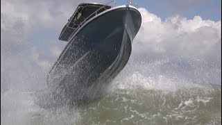 OCQUETEAU  PLAYING IN THE WAVES WITH OSTREA 600 TTOP amp 700270 HP [upl. by Alphonsine633]