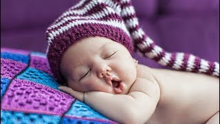 Très douce berceuse pour endormir bébé facilement 💛 Musique apaisante pour dormir 💛 Doux Rêves 💛 [upl. by Deni]