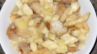 Homemade Poutine Recipe with Sauce  Recette de poutine fait Maison avec la sauce [upl. by Aihseit]