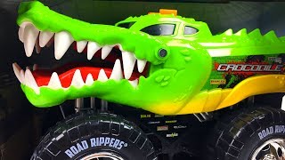 COLLECTION ROAD RIPPERS WHEELIE MONSTERS WITH CROCODILE TRUCK ROARIN RHINOCEROS amp DINO HAULER [upl. by Pevzner]