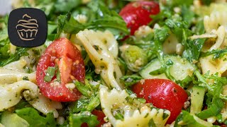 Mediterraner Nudelsalat mit Rucola amp Tomaten  Frischer italienischer Sommersalat [upl. by Coray]