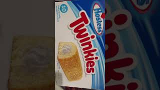 HOSTESS TWINKIES A FAVORITE SNACK FOOD 😋 HOSTESSTWINKIES FAVORITESNACKCAKES GROCERYCHATS FOOD [upl. by Vasquez969]