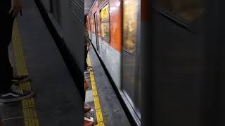 Abordaje del metro de la CDMX [upl. by Felic]