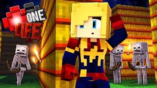 HAUNTED DEATH MAZE  Ep 7  Minecraft One Life 20 [upl. by Enymzaj]