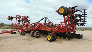 2009 Bourgault 5725 Series II Counter Drill [upl. by Haeluj]