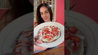 Panqueca de banana diferenciada 🥞🍓 receitasfaceis [upl. by Sorvats]