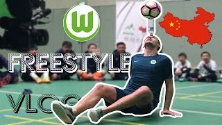 VFL Wolfsburg  Fußball Freestyle Trickschule mit Chinesen VLOG [upl. by Nyleahcim]