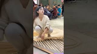 Rattan weaving technique craftsman artandcraft craftsmanship diycrafts diyhandicraftBeauty [upl. by Adoc152]