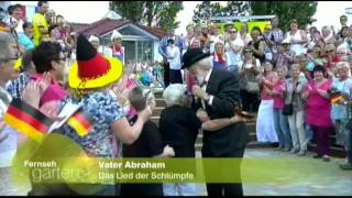 Vader Abraham  Das lied der Schlümpfe Fernsehgarten 2262014 [upl. by Nalliuq]