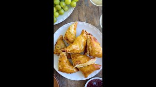 Baked Brie Bites with Jam Easy Holiday Appetizer [upl. by Trepur269]