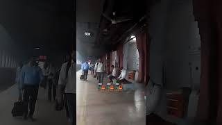 GHAZIABAD KA RAILWAY STATION  🚂🚂🚂 viralvideo shortsfeed trendingshorts railwaystation [upl. by Atteloc837]