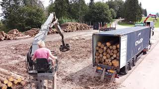 Loading logs into container Easy job by Jernej amp Menso from Slovenian Company ETOS PIC doo [upl. by Learrsi]