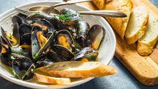 White Wine Mussels  My FAVORITE SEAFOOD recipe [upl. by Fronnia]