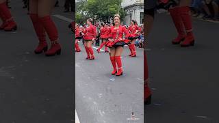 Chicas bombones bailando sopa de caracol plazalibertad viral paraty [upl. by Yajiv]