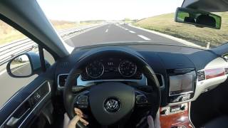 Volkswagen Touareg 2014 30 V6 TDI  POV Highway Drive [upl. by Elatsyrk]