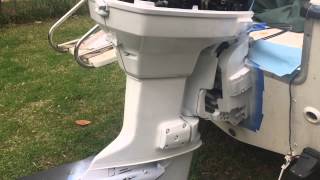 Painting Outboard JohnsonEvinrude 115 [upl. by Larry312]