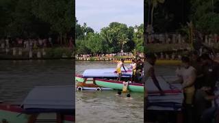 Veeyapuram Chundan Crash in Champions Boat League Race boatrace vallamkali [upl. by Alrep481]