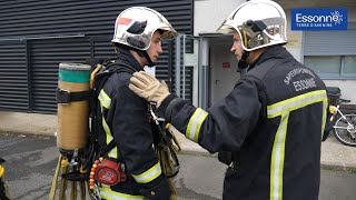 Formation des sapeurspompiers volontaires à lEdis [upl. by Idnal]