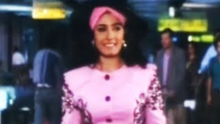 Raveena Tandon returns India to marry  Andaz Apna Apna  Comedy Scene 423 [upl. by Argella572]