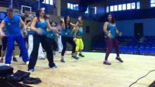 Calentamiento Zumba por Jan Javier [upl. by Femi979]