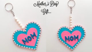 Beautiful Mothers Day Keychain • Handmade mothers day gift idea • Mothers day gift idea easy 2022 [upl. by Nosredna858]