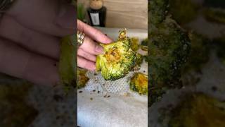 Recette brocoli parmesan recettefacile legume brocoli plus de recette insta Foodandmac [upl. by Atinele]