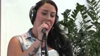 Lisa Lois  Crazy live bij Mattie amp Wietze  Qmusic [upl. by Laurie]