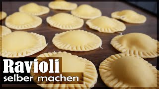 Selbstgemachte Ravioli mit PilzRicottaFüllung  ganz leicht [upl. by Gracye]