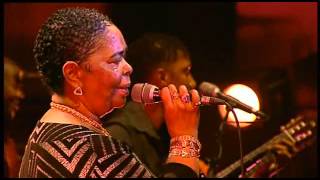 Cesaria Evora  Live damor Paris 2004 [upl. by Lisha]