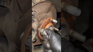 MECHANIC TRICKS AND TIPSWHEEL STUD INSTALLATION automobile automotive shortsvideo shorts short [upl. by Ethbun]