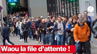 À Rennes la très longue file dattente avant louverture de la braderie des JO [upl. by Jovita]