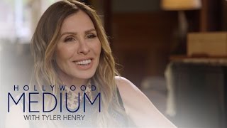 Carole Radziwill Connects With Carolyn BessetteKennedy  Hollywood Medium with Tyler Henry  E [upl. by Aerdnahc]