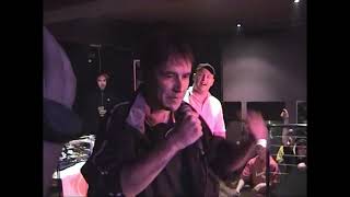 Damo vs Rail cypher live freestyle battles 2005 [upl. by Nesmat226]