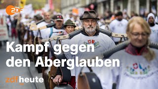 CoronaGegner in der Schweiz Mit Kuhglocken gegen die Impfpflicht I 3sat kulturzeit [upl. by Eecrad312]