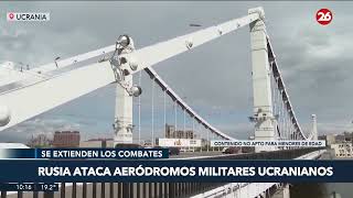 Rusia lanza ataques contra aeródromos militares en Ucrania [upl. by Dahc]