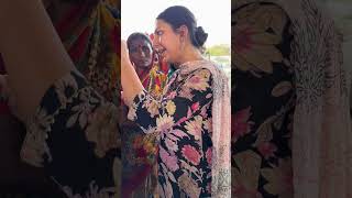 Delhi के Slums में बताया Periods ko Regular कैसे करें Part 1 ytshorts Periods upasana Ki Duniya [upl. by Ainessey518]