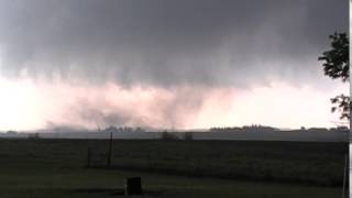 F5 Parkersburg IA tornado [upl. by Naitsabes]