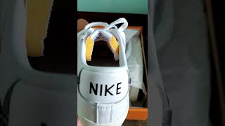 Nike Blazer Low 77 vntg White [upl. by Nirrep]