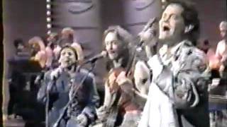 Monkees  What Am I Doing Hangin Round  Live 1989 [upl. by Reifel181]